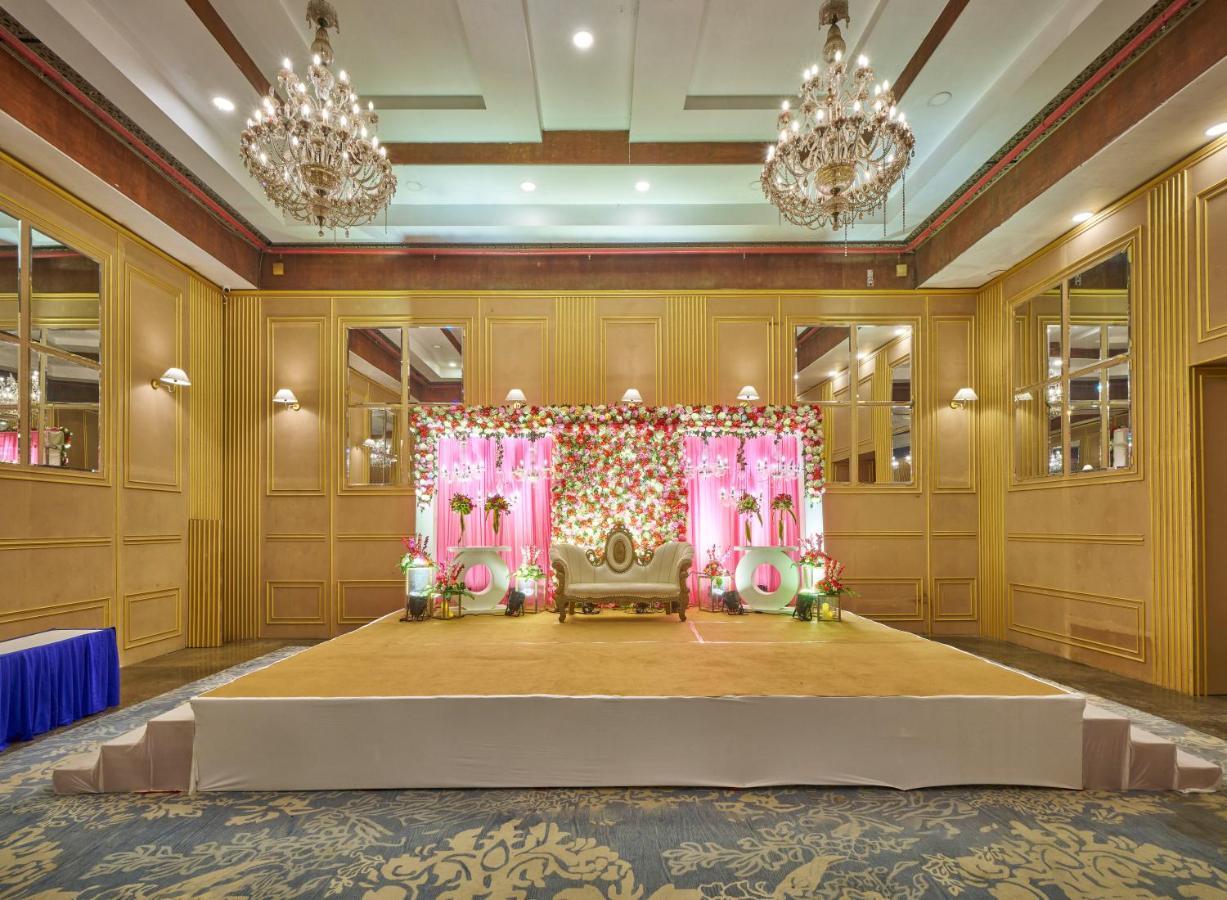 Hotel Hindusthan International, בובנשוואר מראה חיצוני תמונה