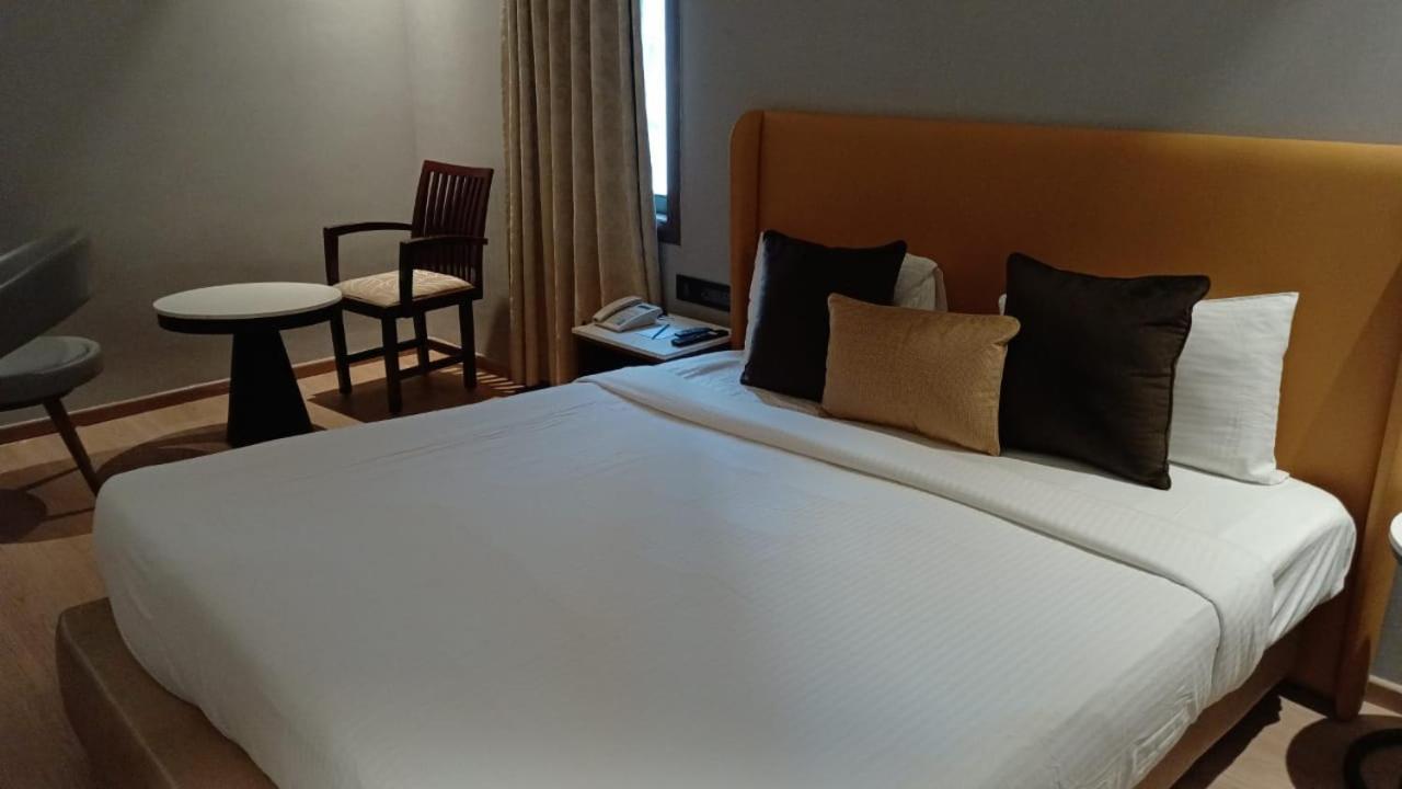 Hotel Hindusthan International, בובנשוואר מראה חיצוני תמונה