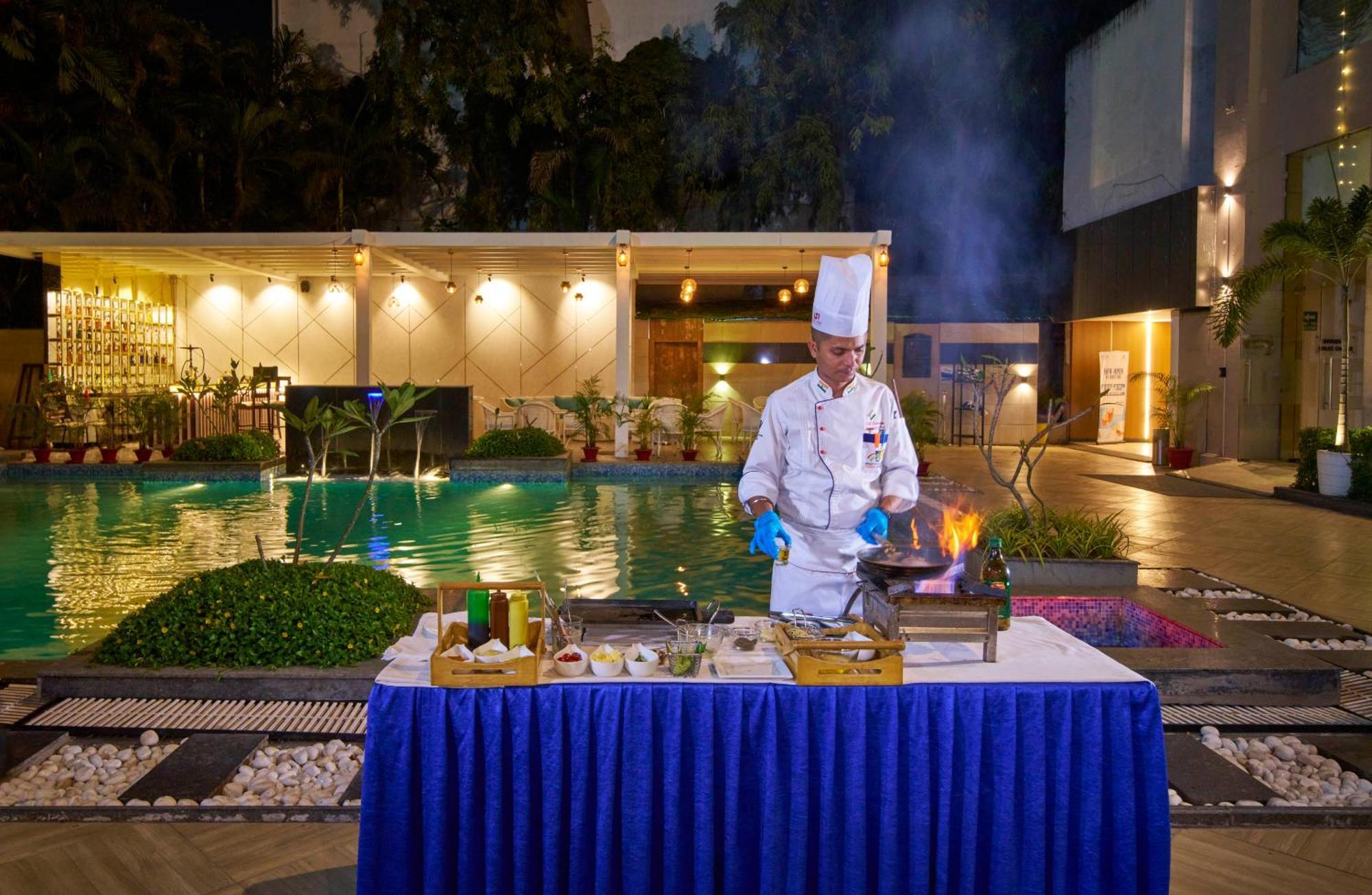 Hotel Hindusthan International, בובנשוואר מראה חיצוני תמונה