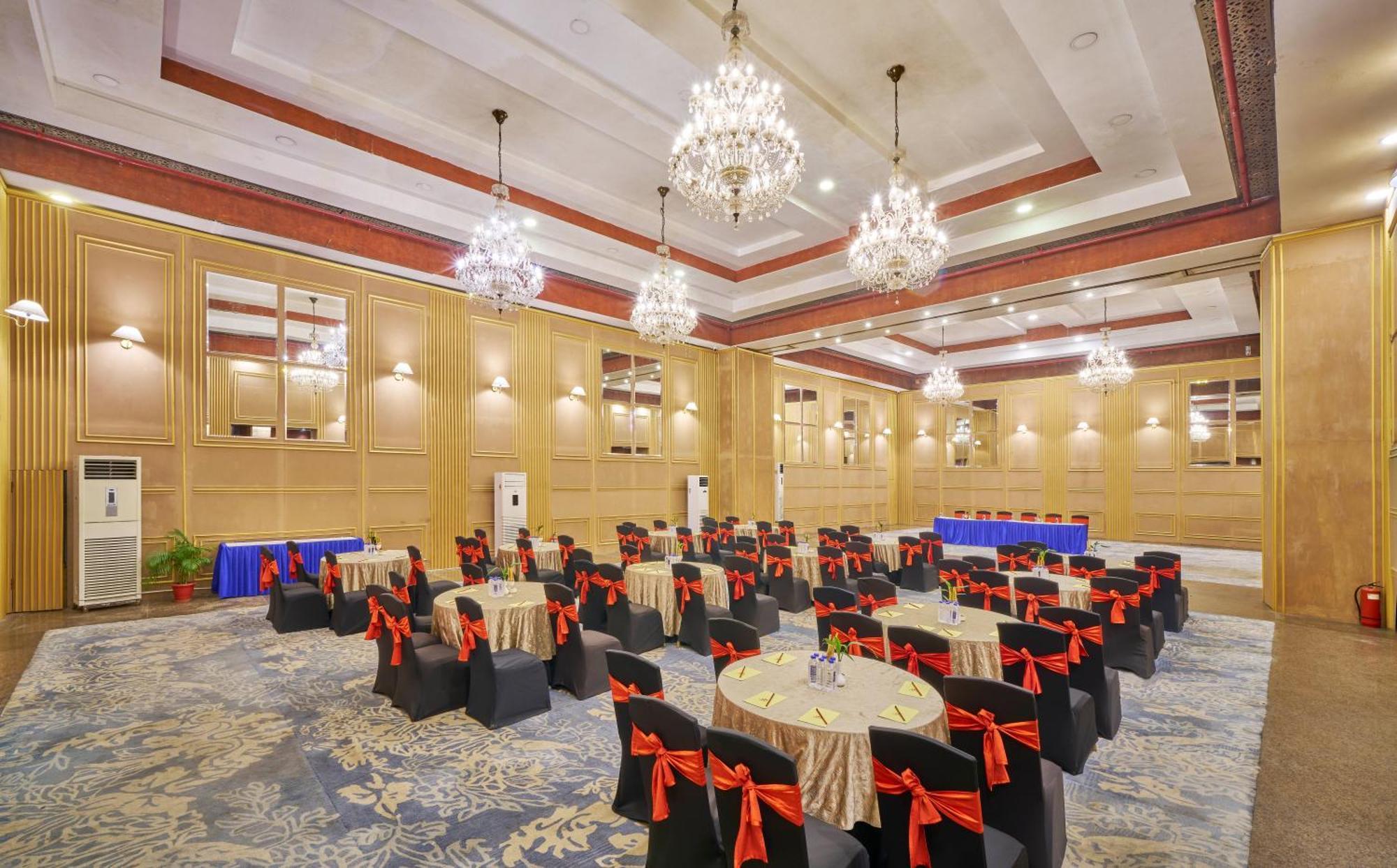 Hotel Hindusthan International, בובנשוואר מראה חיצוני תמונה
