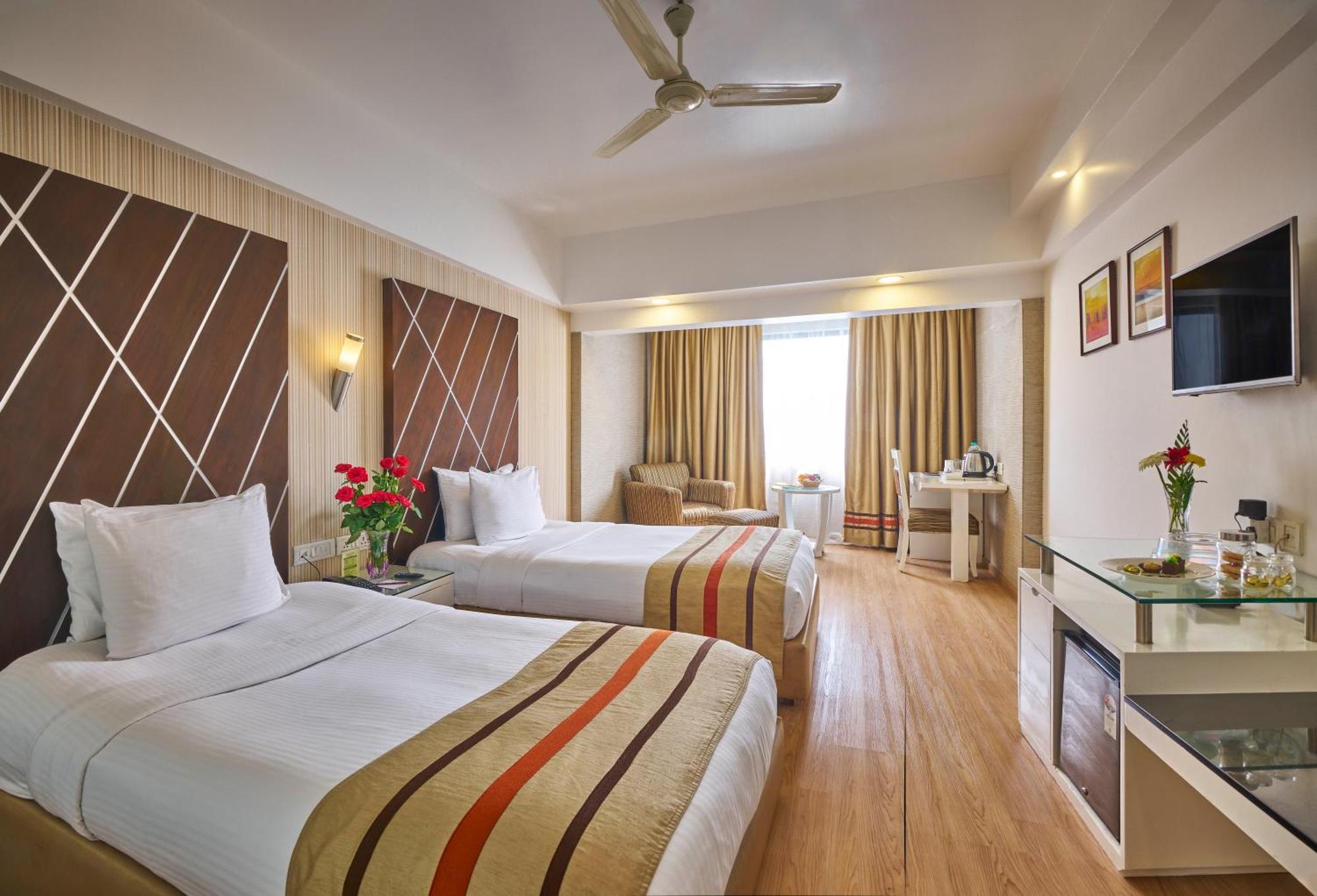 Hotel Hindusthan International, בובנשוואר מראה חיצוני תמונה